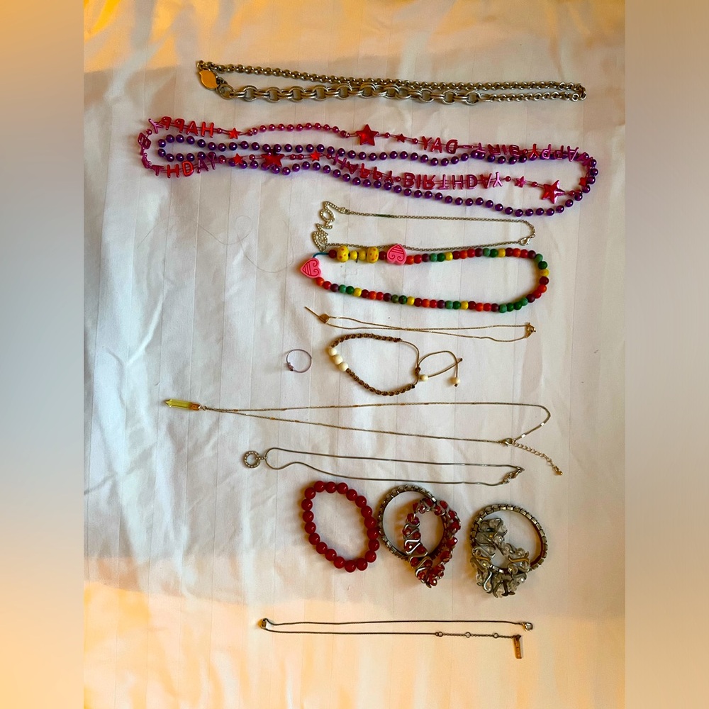 Assorted Jewellery